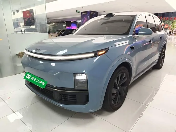 LiXiang L8 2023 из Китая — купить под ключ