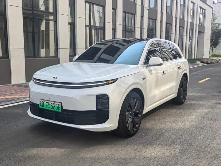 LiXiang L6 2025 из Китая — купить под ключ