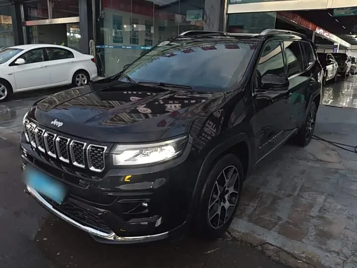 Jeep Grand Commander 2022 из Китая — купить под ключ