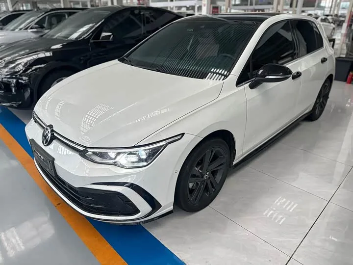 Volkswagen Golf 2022 из Китая — купить под ключ