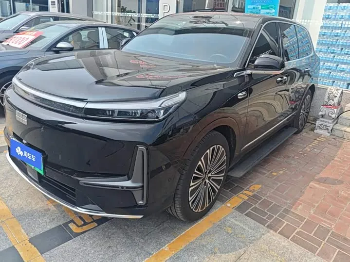 Geely Galaxy M9 2025 из Китая — купить под ключ