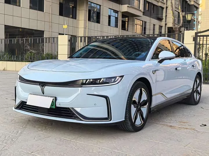 Voyah Passion 2023 из Китая — купить под ключ