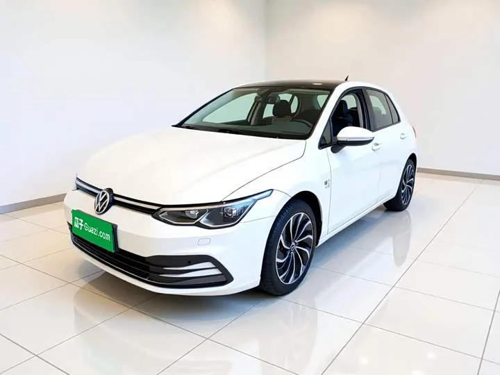 Volkswagen Golf 2022 из Китая — купить под ключ