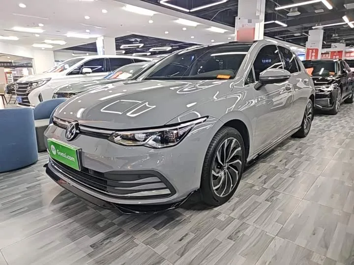 Volkswagen Golf 2024 из Китая — купить под ключ