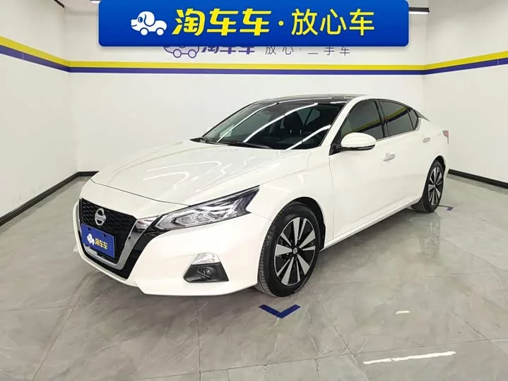 Nissan Teana 2022 из Китая — купить под ключ