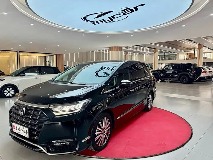 Honda Elysion 2025 из Китая — купить под ключ
