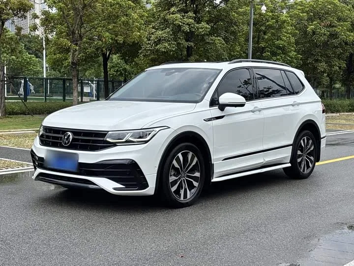Volkswagen Tiguan L Pro 2022 из Китая — купить под ключ