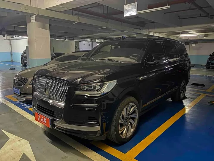 Lincoln Navigator 2024 из Китая — купить под ключ