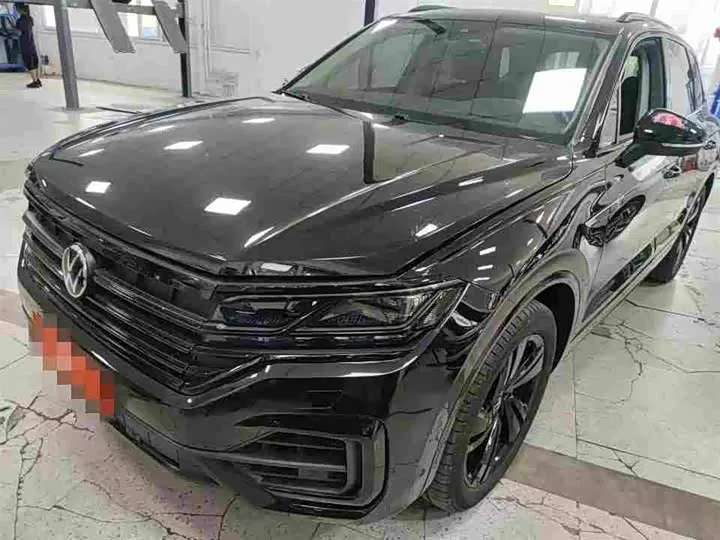 Volkswagen Touareg 2022 из Китая — купить под ключ
