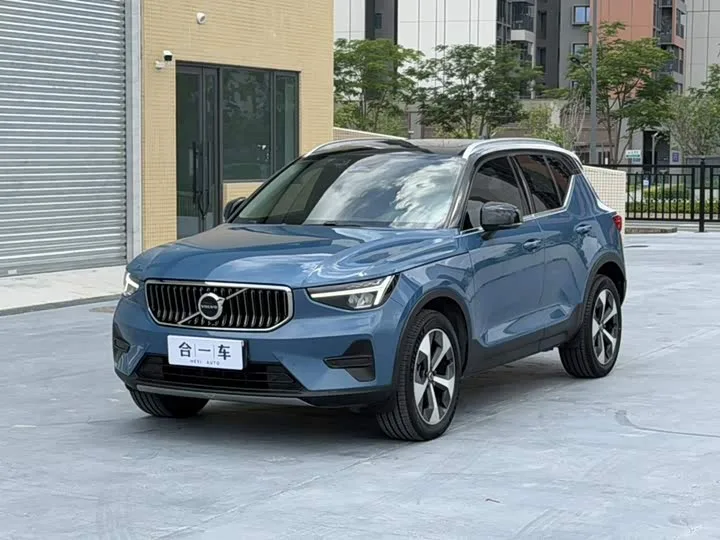 Volvo XC40 2023 из Китая — купить под ключ