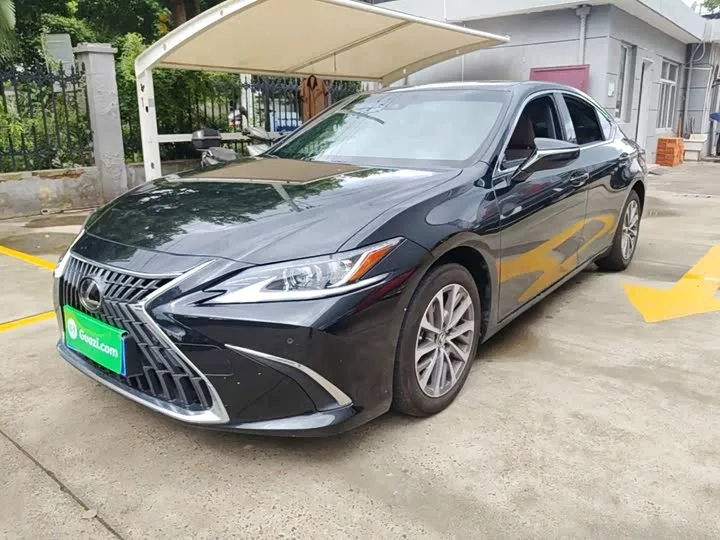 Lexus ES 2023 из Китая — купить под ключ