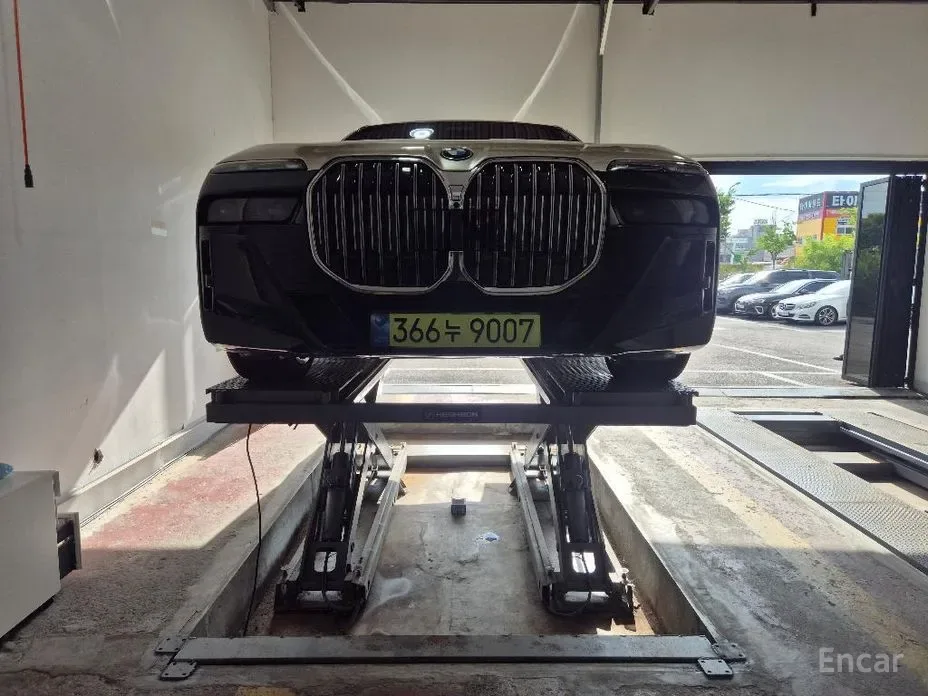 BMW 7 Series 2025 из Кореи — купить под ключ