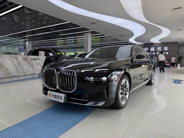 BMW i7 2025 из Китая — купить под ключ