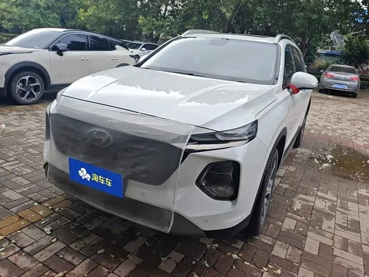 Hyundai Santa Fe 2023 из Китая — купить под ключ
