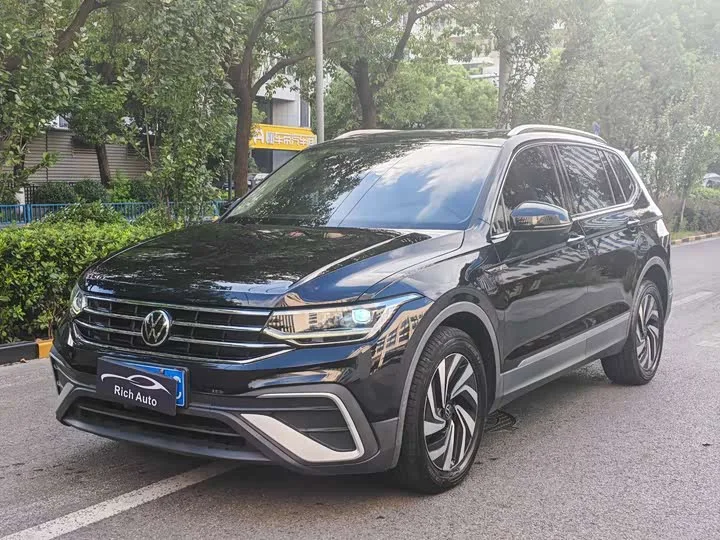 Volkswagen Tiguan L Pro 2022 из Китая — купить под ключ