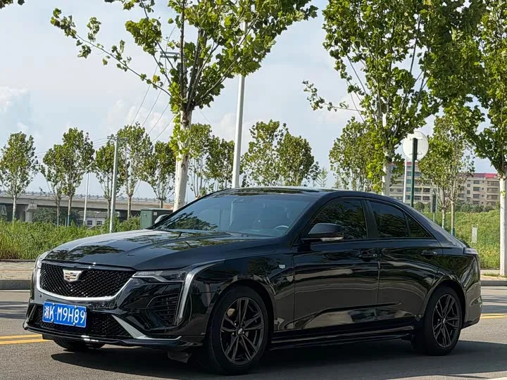 Cadillac CT4 2024 из Китая — купить под ключ