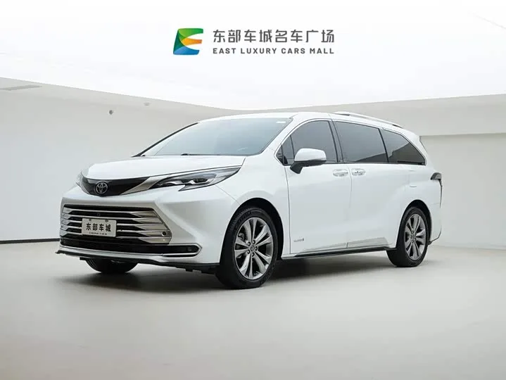 Toyota Sienna 2022 из Китая — купить под ключ