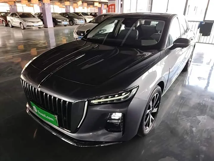Hongqi H5 Hybrid 2025 из Китая — купить под ключ