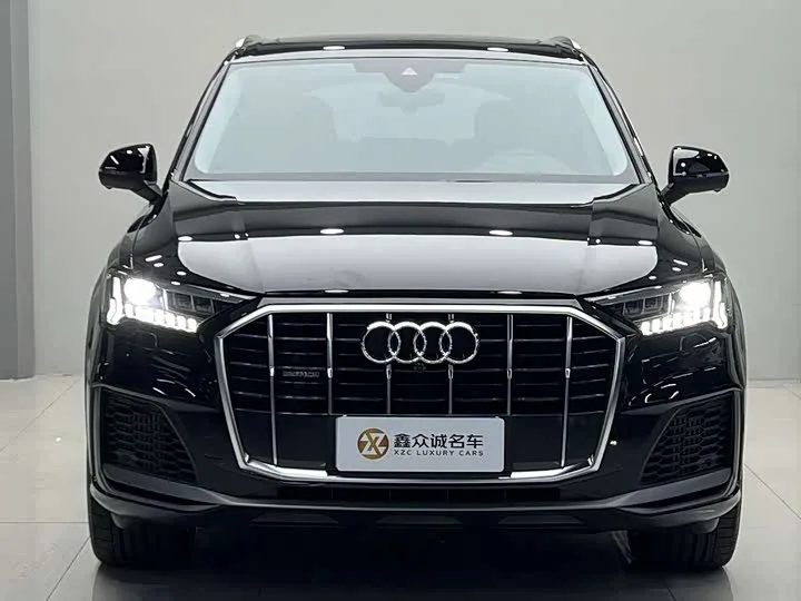 Audi Q7 2023 из Китая — купить под ключ
