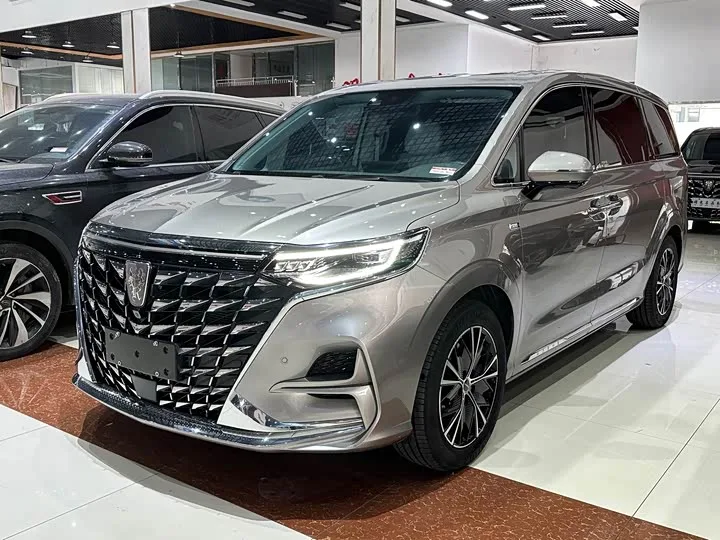 Roewe iMax 8 2024 из Китая — купить под ключ