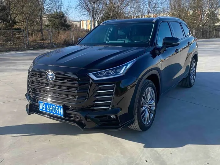 Toyota Highlander 2023 из Китая — купить под ключ