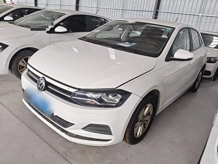 Volkswagen Polo 2023 из Китая — купить под ключ