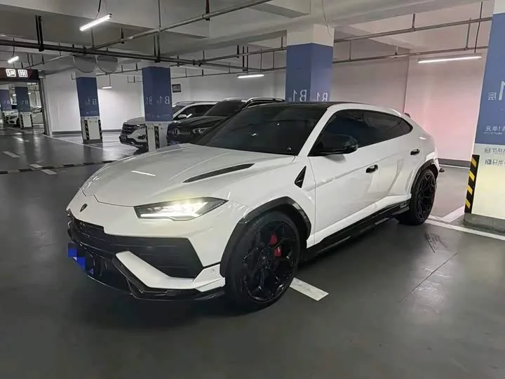 Lamborghini Urus 2024 из Китая — купить под ключ
