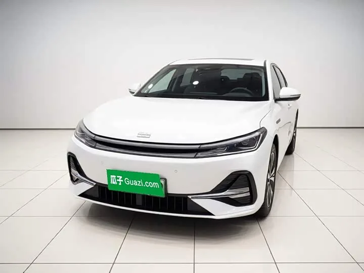 Geely Galaxy A7 2025 из Китая — купить под ключ