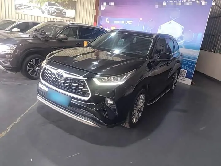 Toyota Highlander 2023 из Китая — купить под ключ