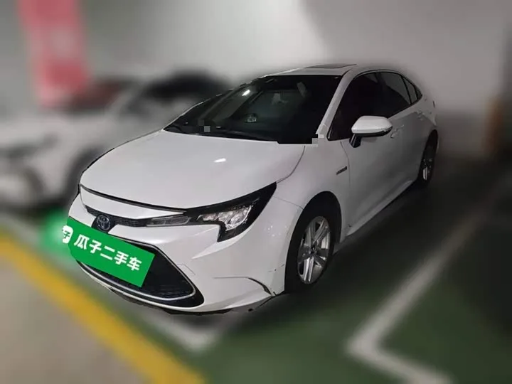 Toyota Levin 2022 из Китая — купить под ключ