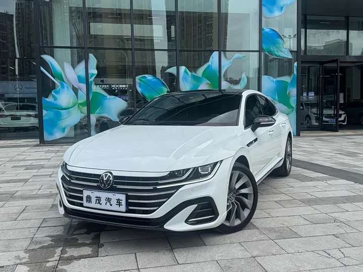 Volkswagen CC 2024 из Китая — купить под ключ