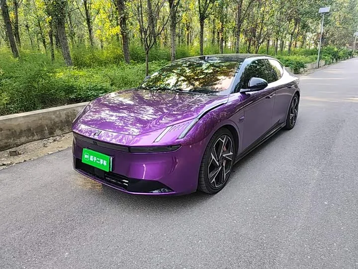 Lynk & Co Z10 2025 из Китая — купить под ключ