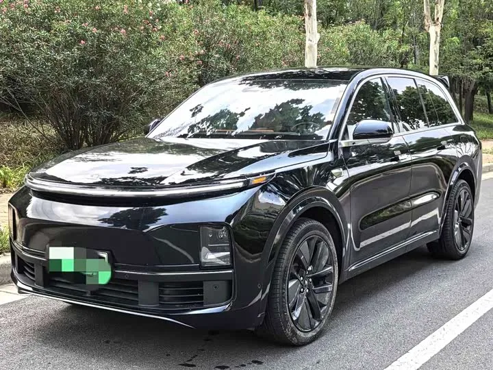 LiXiang L8 2025 из Китая — купить под ключ