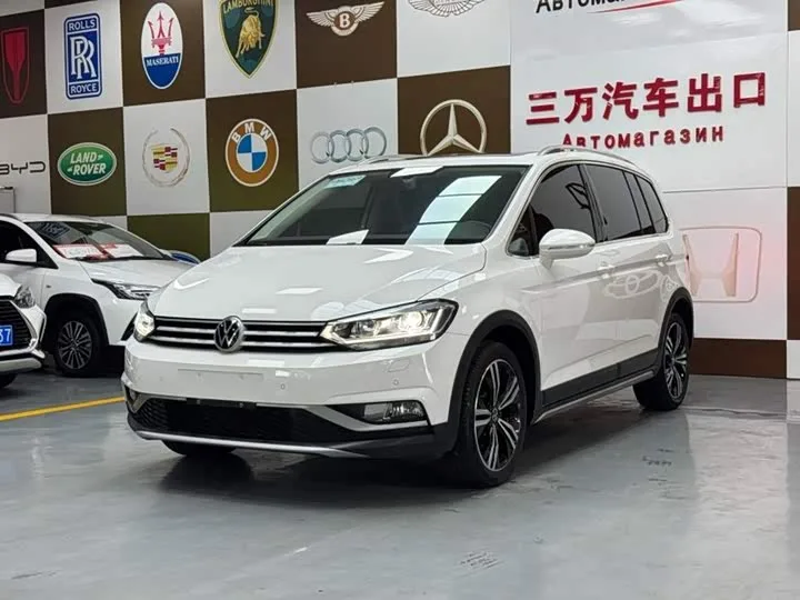 Volkswagen Touran L 2022 из Китая — купить под ключ
