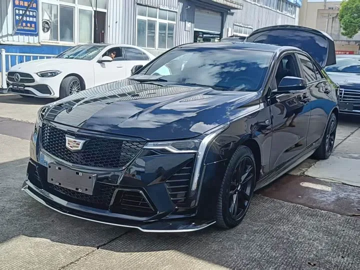 Cadillac CT4 2024 из Китая — купить под ключ