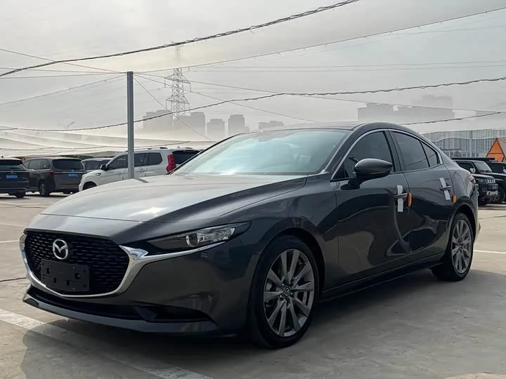 Mazda 3 (Axela) 2022 из Китая — купить под ключ