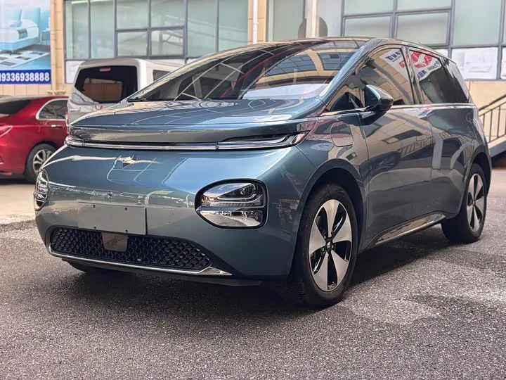 Baojun Yunduo 2023 из Китая — купить под ключ