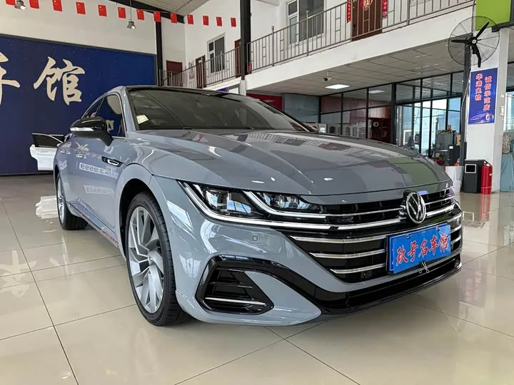 Volkswagen CC 2023 из Китая — купить под ключ