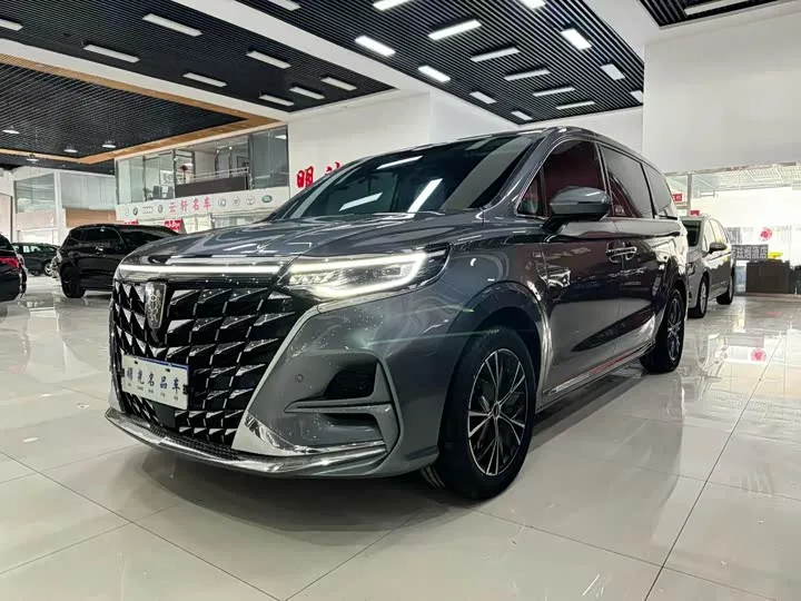 Roewe iMax 8 2023 из Китая — купить под ключ
