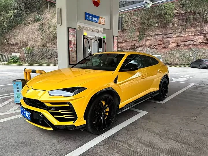 Lamborghini Urus 2022 из Китая — купить под ключ