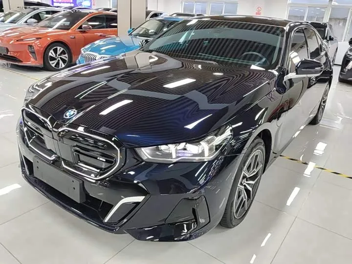 BMW i5 2025 из Китая — купить под ключ