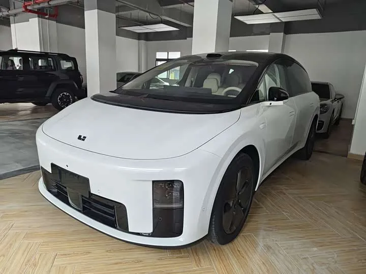 LiXiang i8 2026 из Китая — купить под ключ