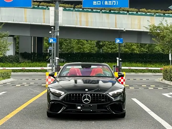 Mercedes-Benz SL-Class AMG 2026 из Китая — купить под ключ