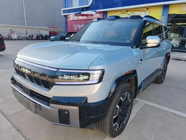 BYD FangChengBao Leopard 8 2026 из Китая — купить под ключ