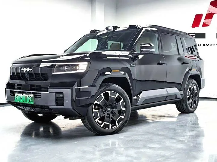 BYD FangChengBao Leopard 8 2025 из Китая — купить под ключ