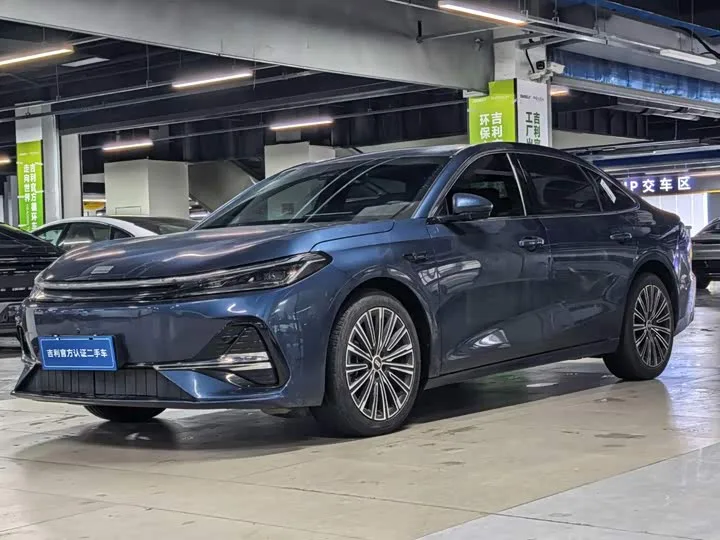 Geely Galaxy A7 2025 из Китая — купить под ключ