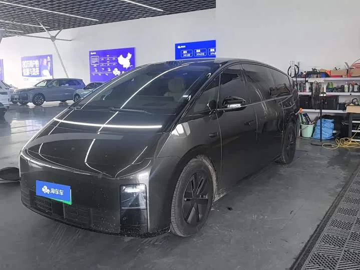 LiXiang Mega 2026 из Китая — купить под ключ