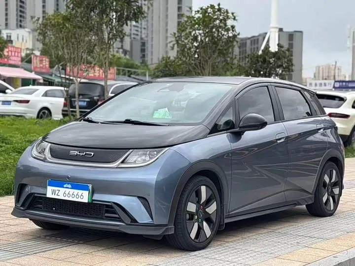 BYD Dolphin 2023 из Китая — купить под ключ