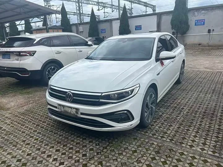 Volkswagen Bora 2023 из Китая — купить под ключ