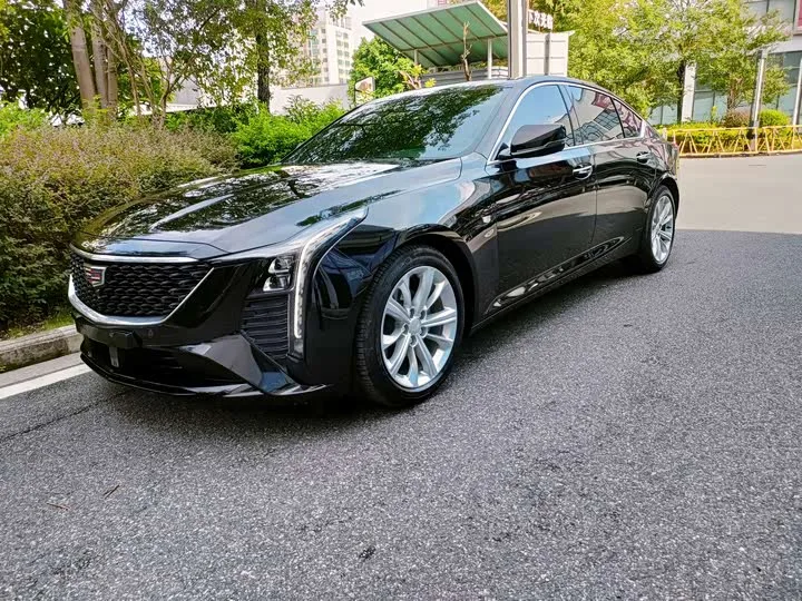 Cadillac CT5 2025 из Китая — купить под ключ